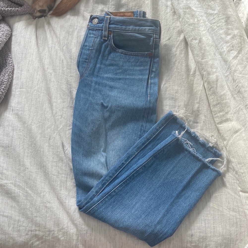 Levi’s Wedgie straight high waisted jeans